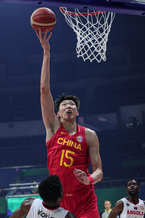队员们磨练